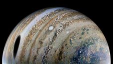 NASA’s Juno spacecraft captured this view of Jupiter during the mission’s 40th close pass by the giant planet on Feb. 25, 2022 - Go to gallery